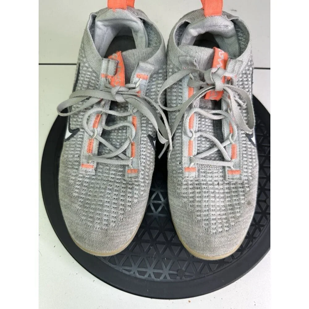 Nike please read
