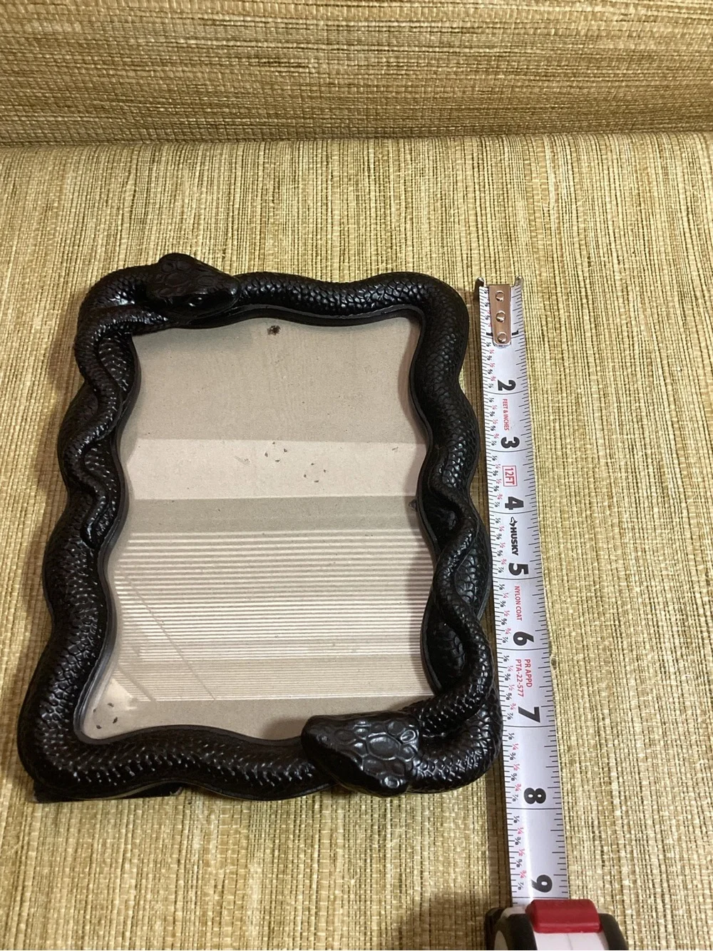 N/A stylish black