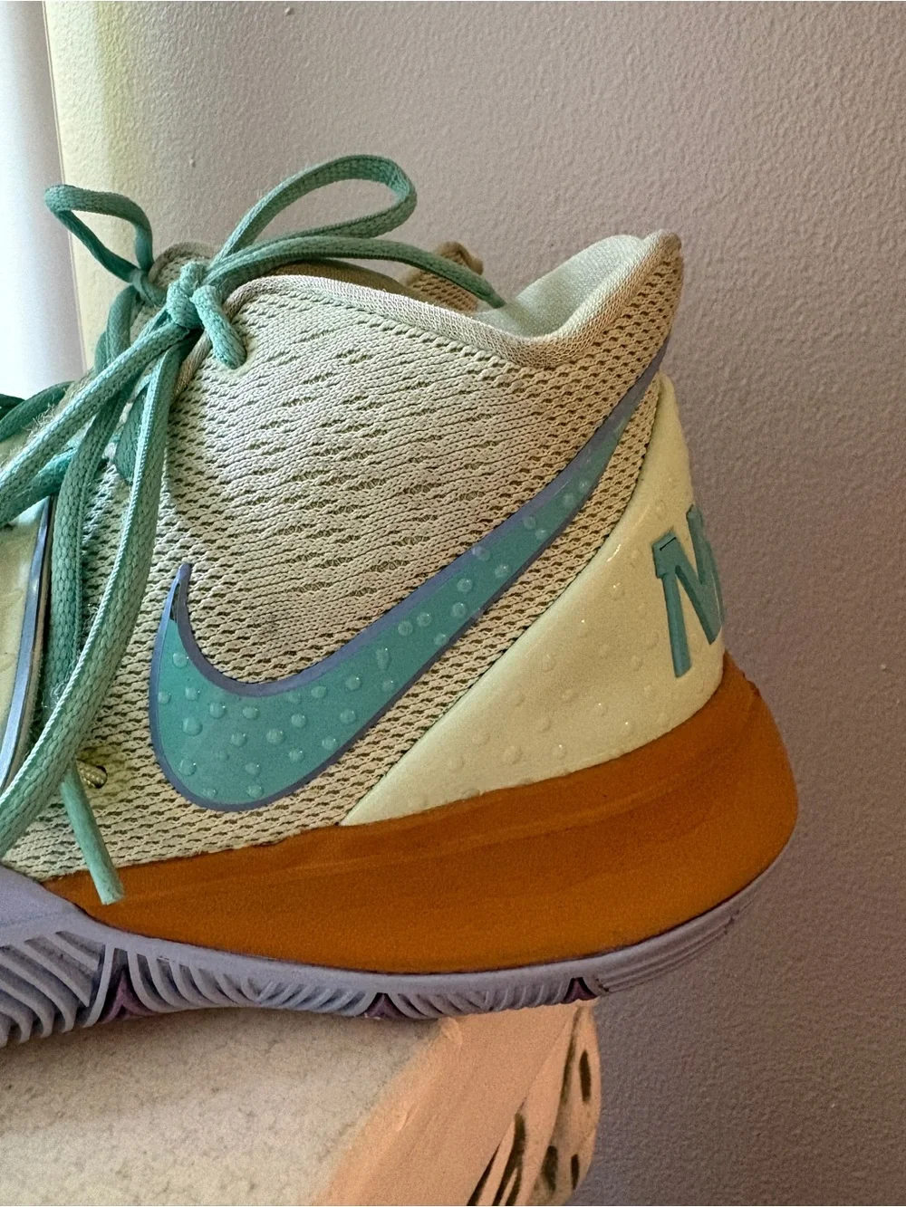 Nike spongebob squarepants