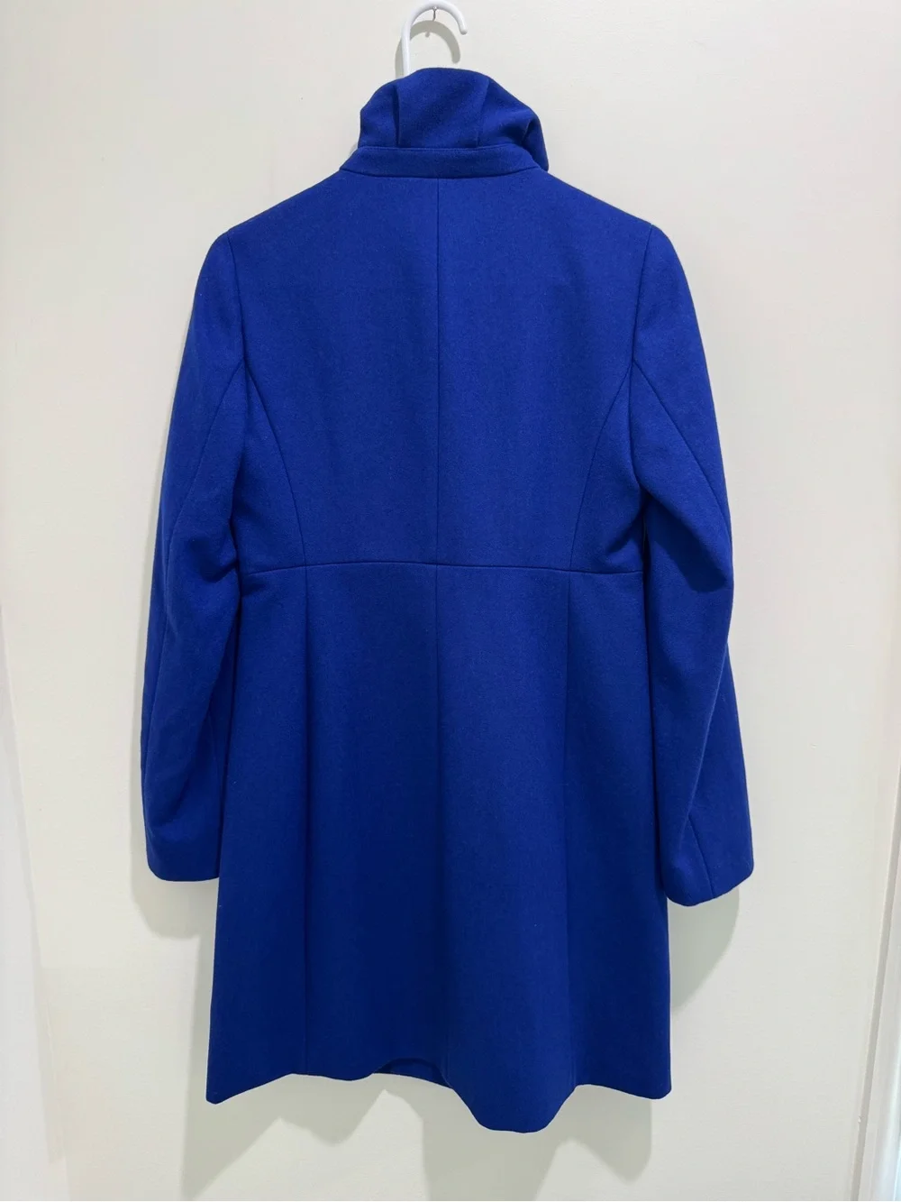 J. Crew material 60%