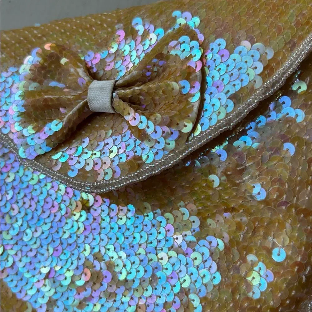 N/A small sequin