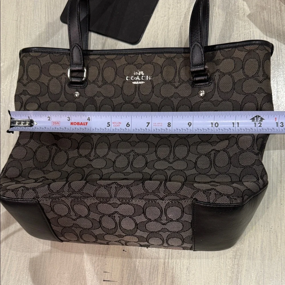 Coach stylish tote