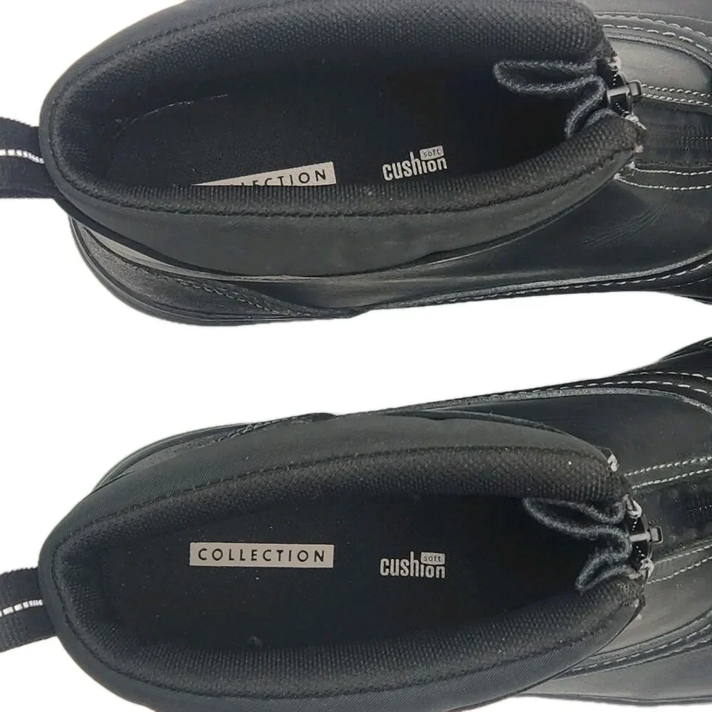 Clarks Collection Boots Black Waterproof Zip Women Sz 7.5 Duck Muck Ankle Flat