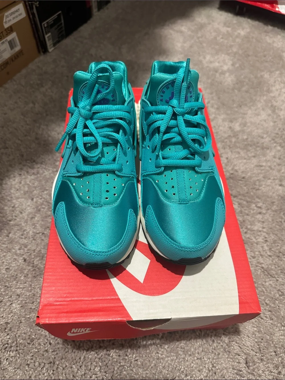Nike bright turquoise