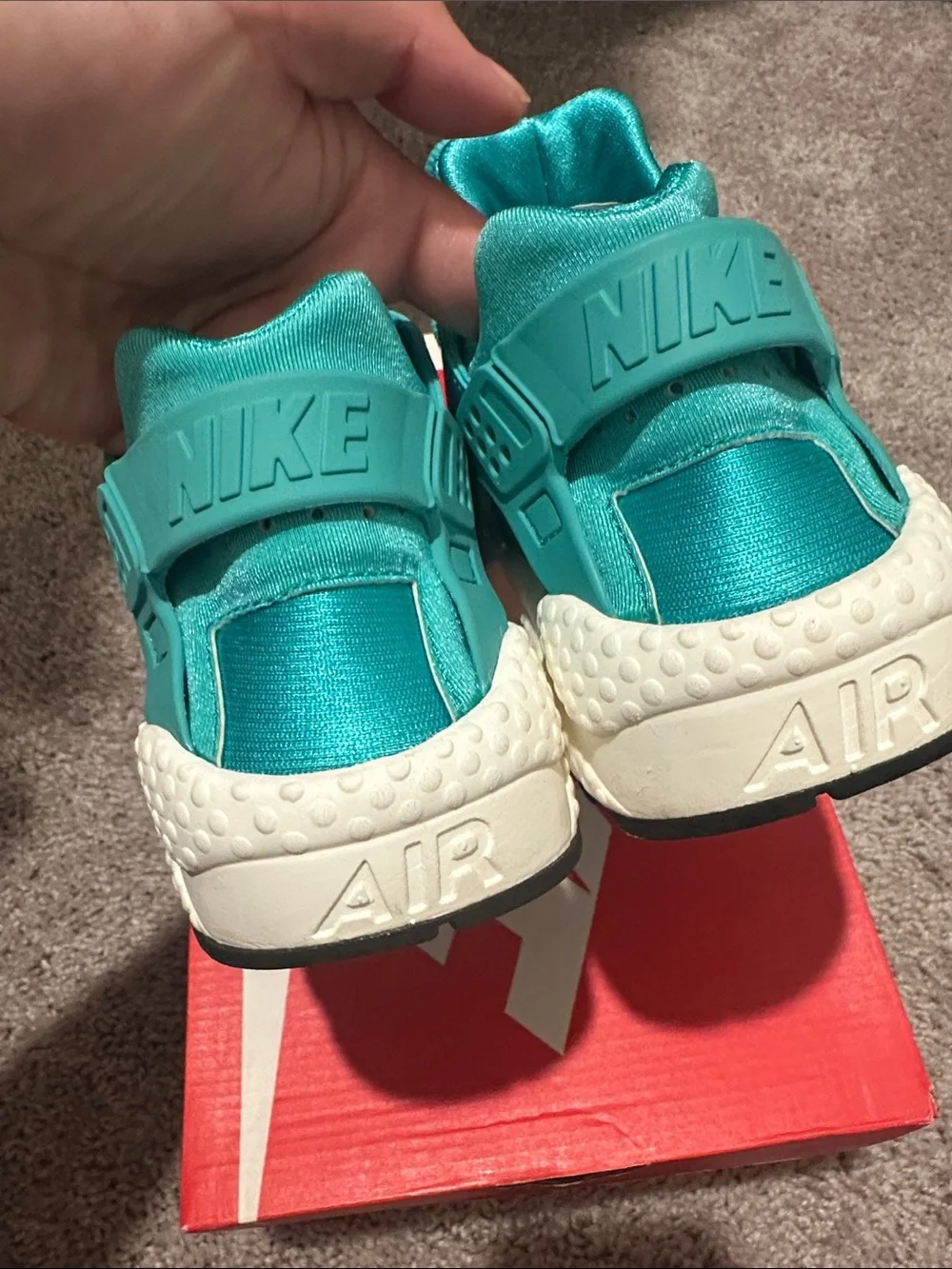 Nike bright turquoise