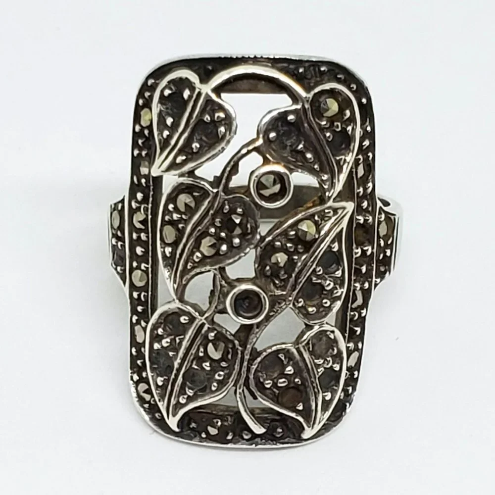 Vintage Victorian Leaf Marcasite Elegant Sterling Silver Ring SZ 5.5 