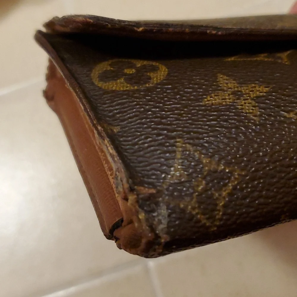 Louis Vuitton very good