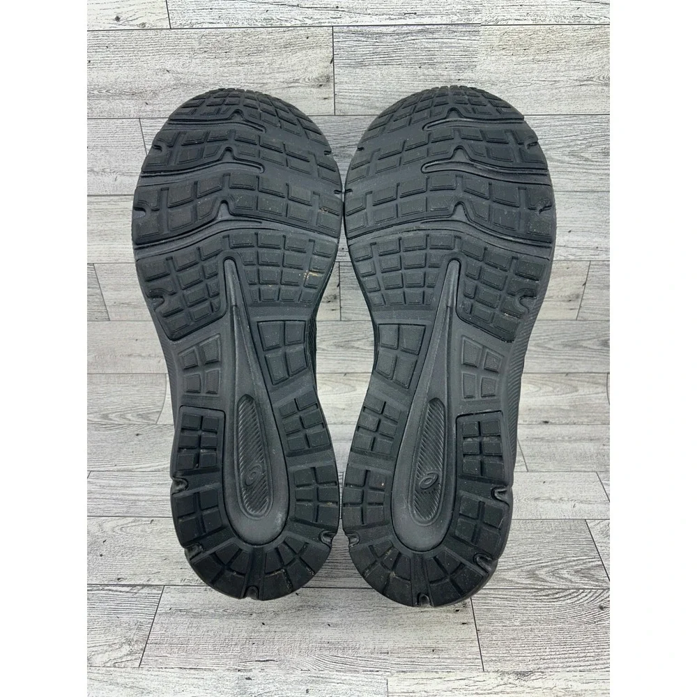 Asics conquer your
