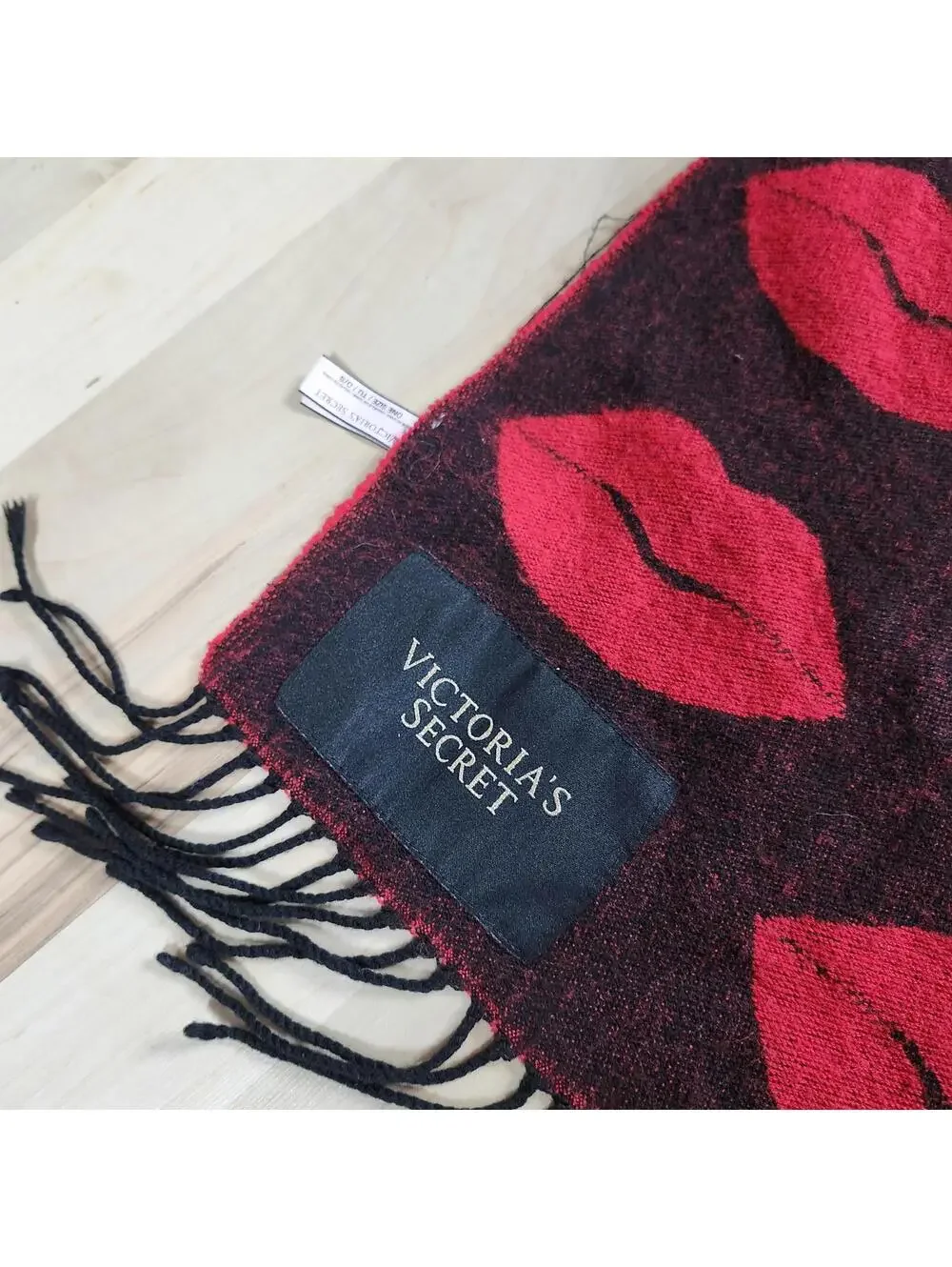 Victorias Secret snuggle up