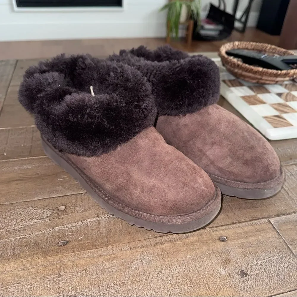 Ugg mini Bailey button boots in chocolate brown size 8