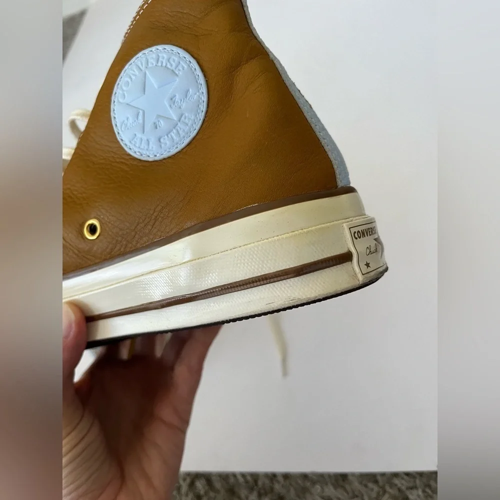 Converse brown blue