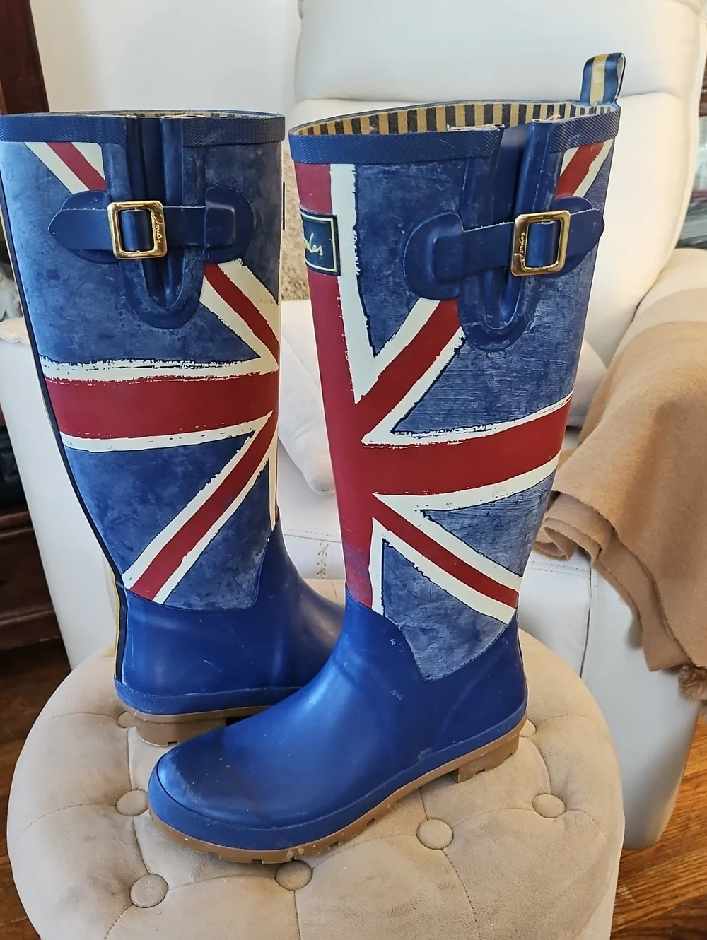 Joules has winter narrow