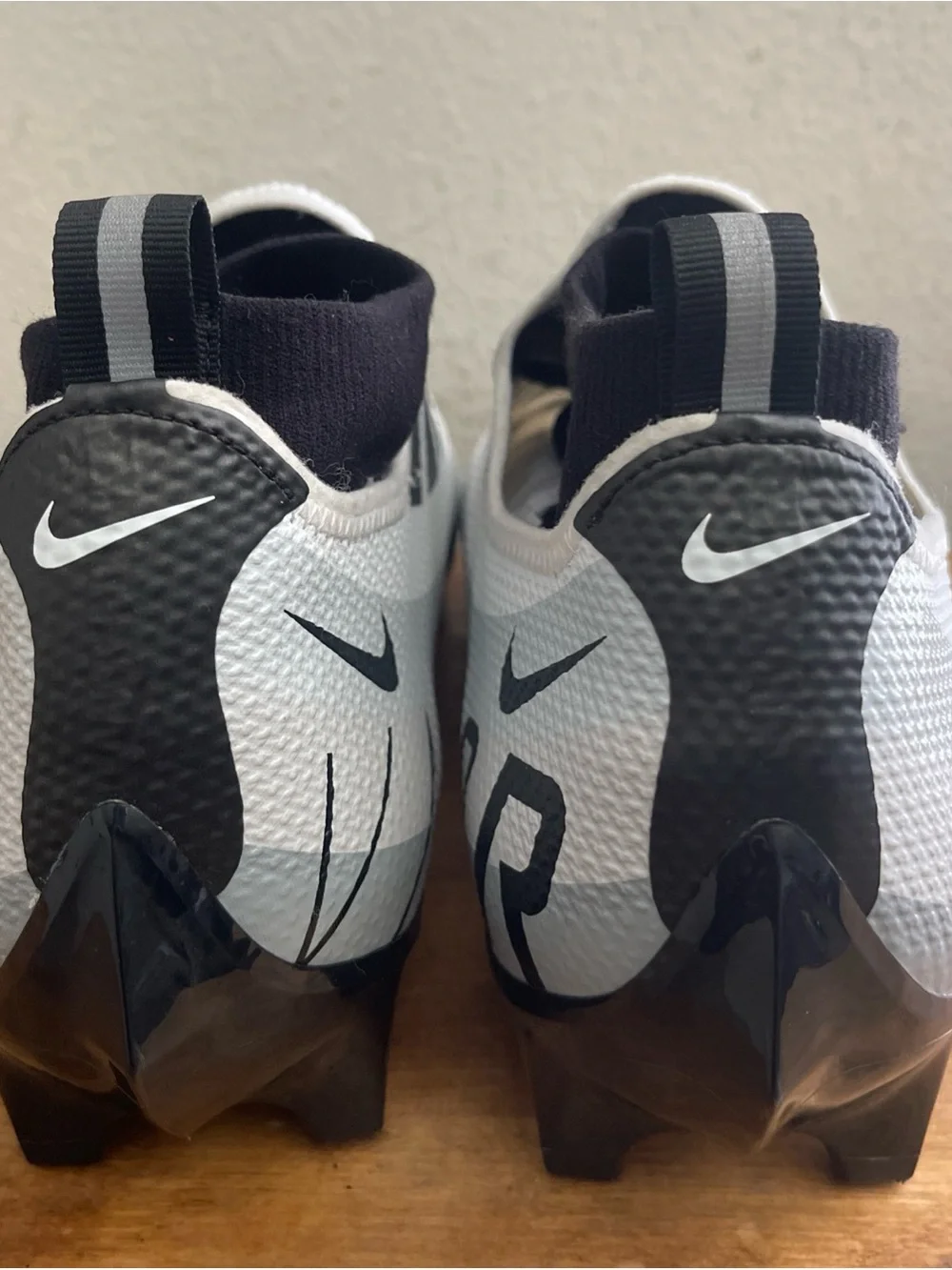 N/A nike vapor
