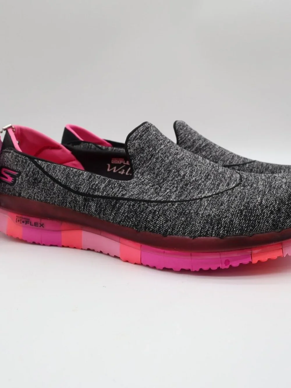 Skechers go flex