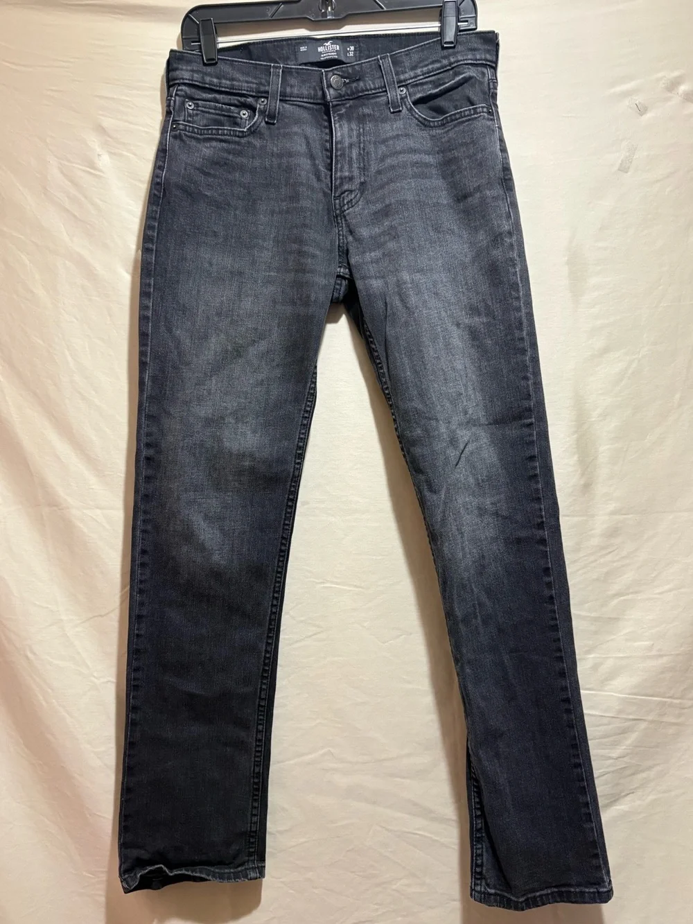 Hollister slim straight
