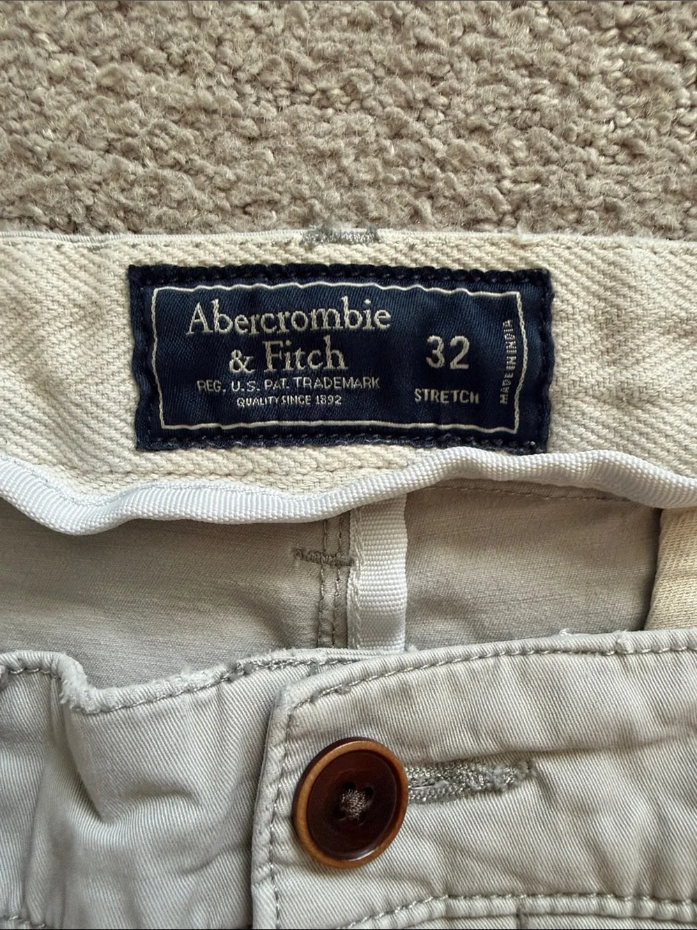 Abercrombie & Fitch light waste