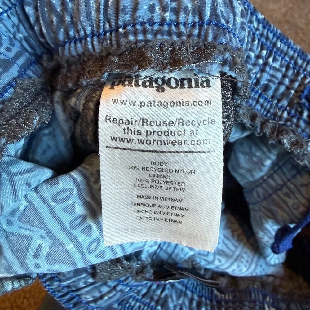 Patagonia boys wavefarer
