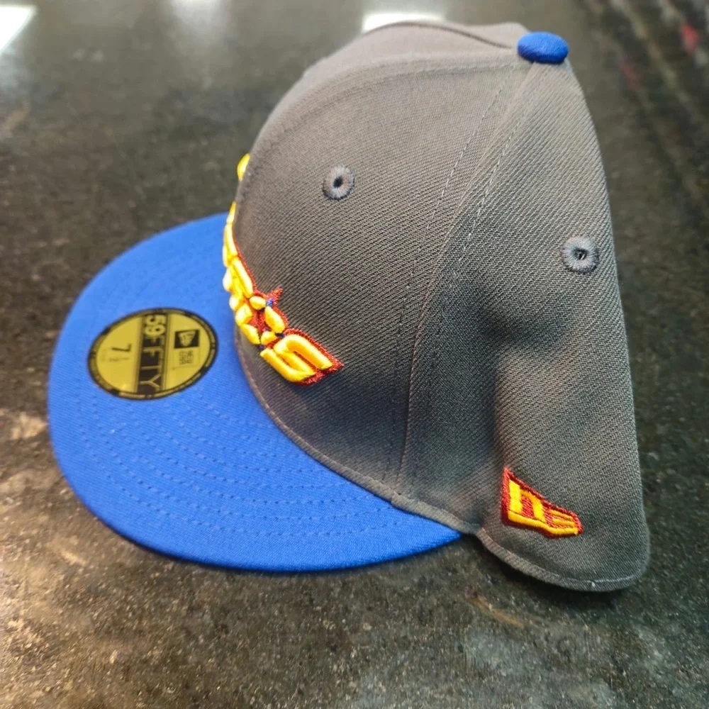 New Era fitted astro’s sz