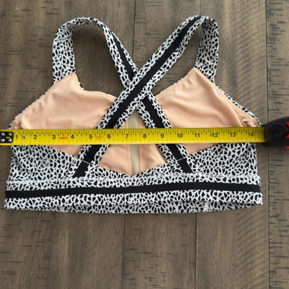 lululemon athletica stylish geometric