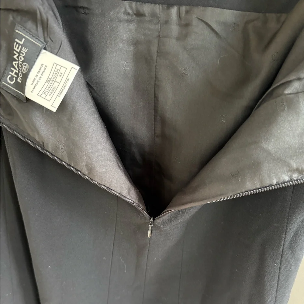 CHANEL black wool