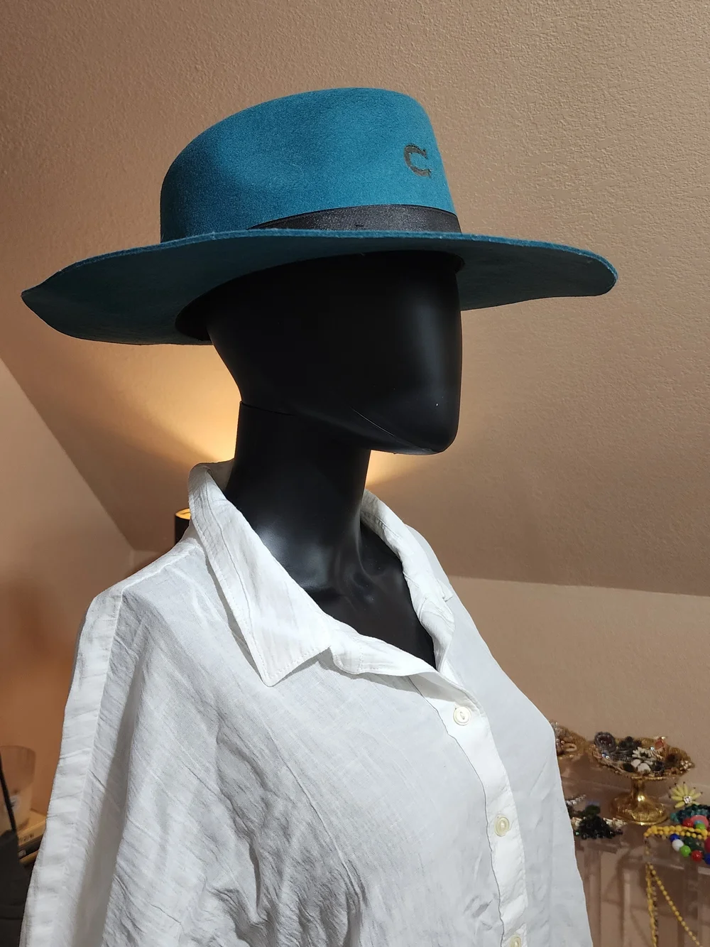 Charlie 1 Horse teal wool