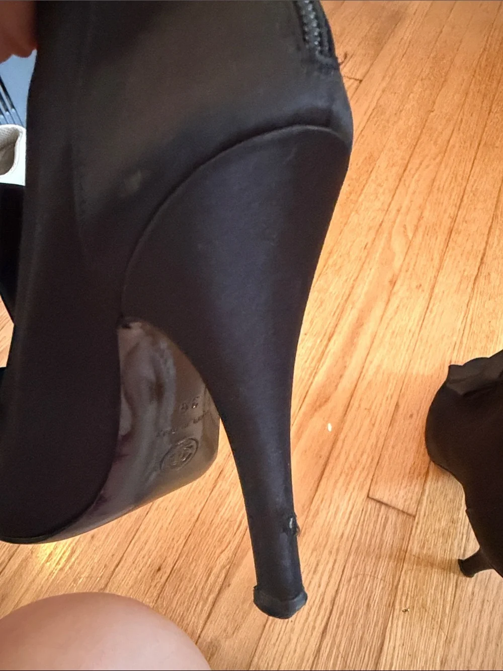 CHANEL sophisticated black
