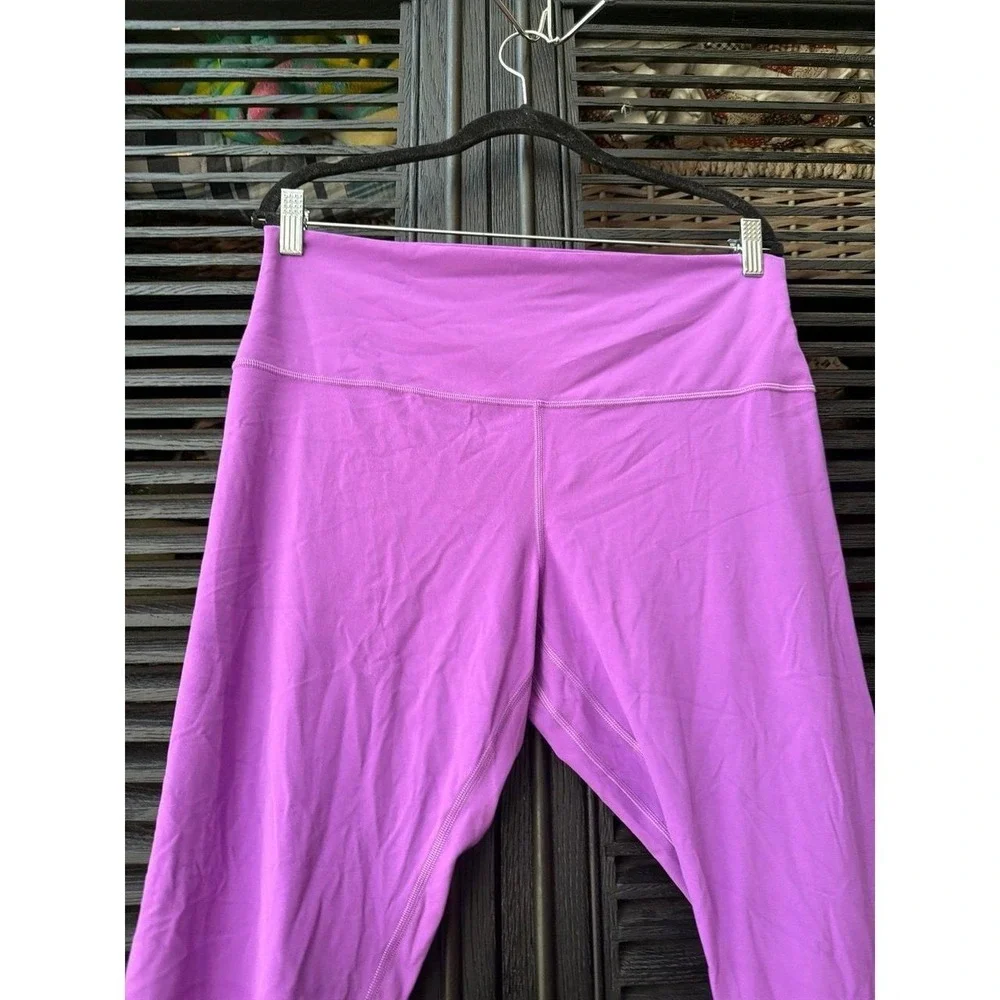 lululemon athletica women 16