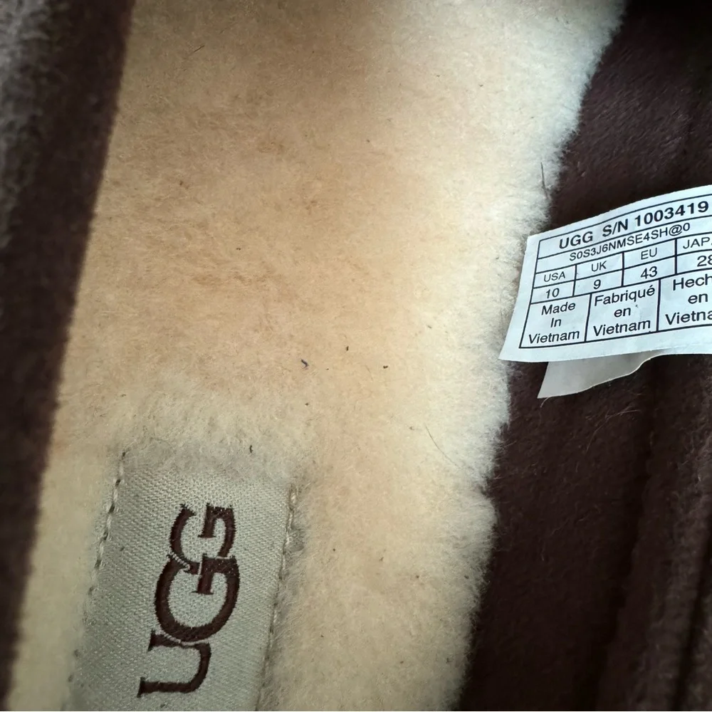 UGG making wool enhancing