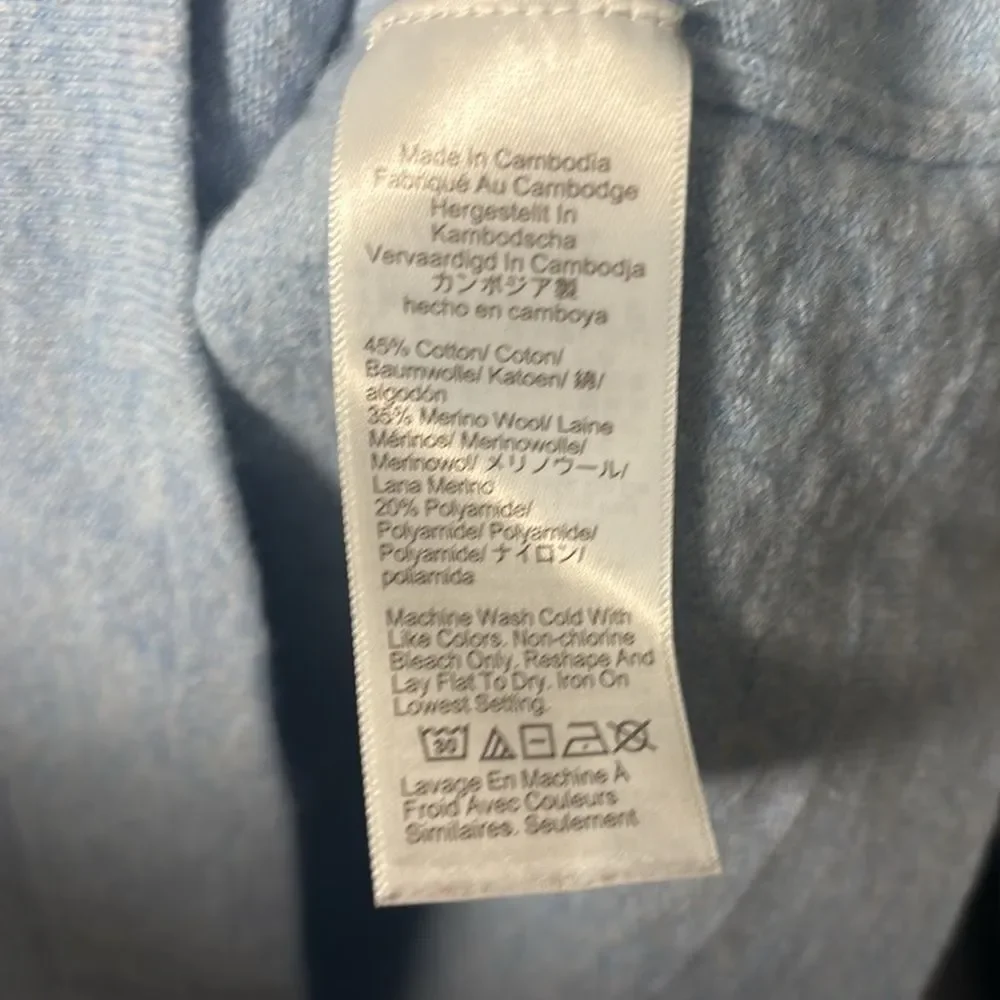 J. Crew Light Blue Girls Merino Wool Blend Soft Sweater Size Large