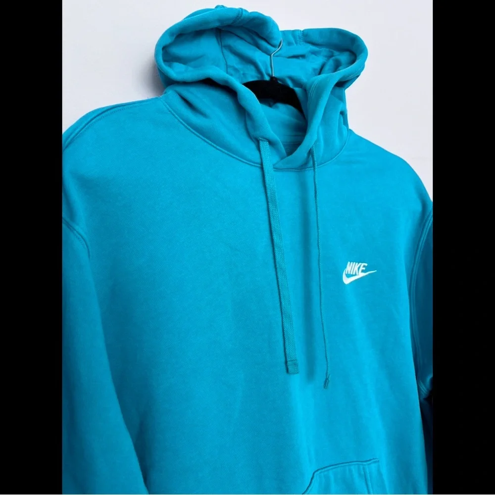 Nike bright sporty