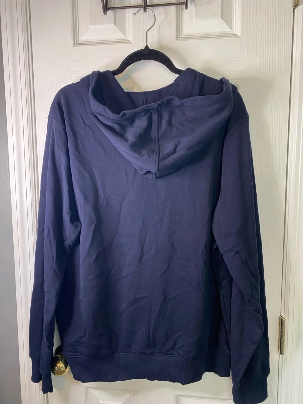 Perry Ellis classic zip