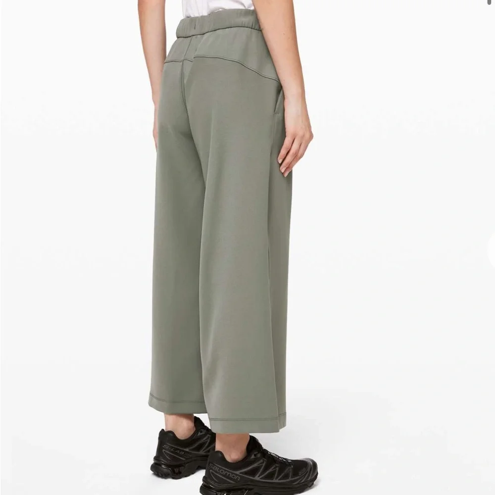 lululemon athletica excellent pre