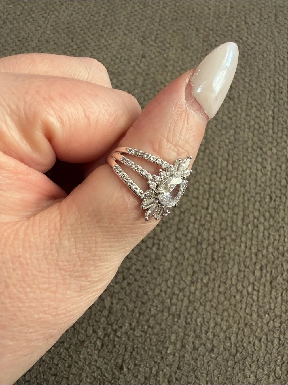 Bomb Party diamond cubic