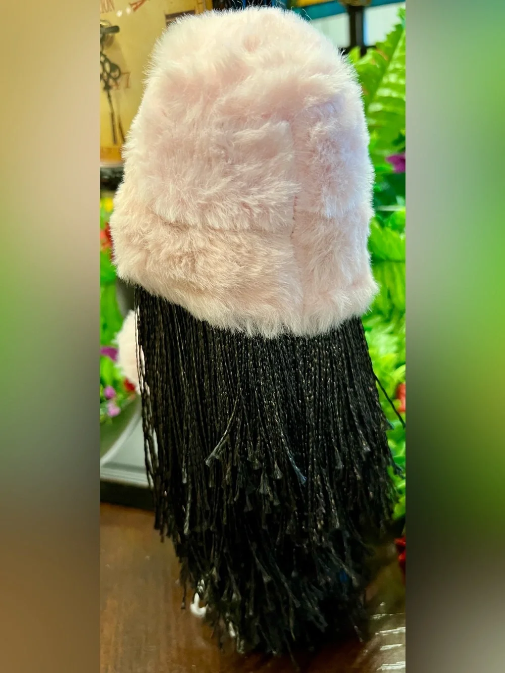 MIA nwt 9”