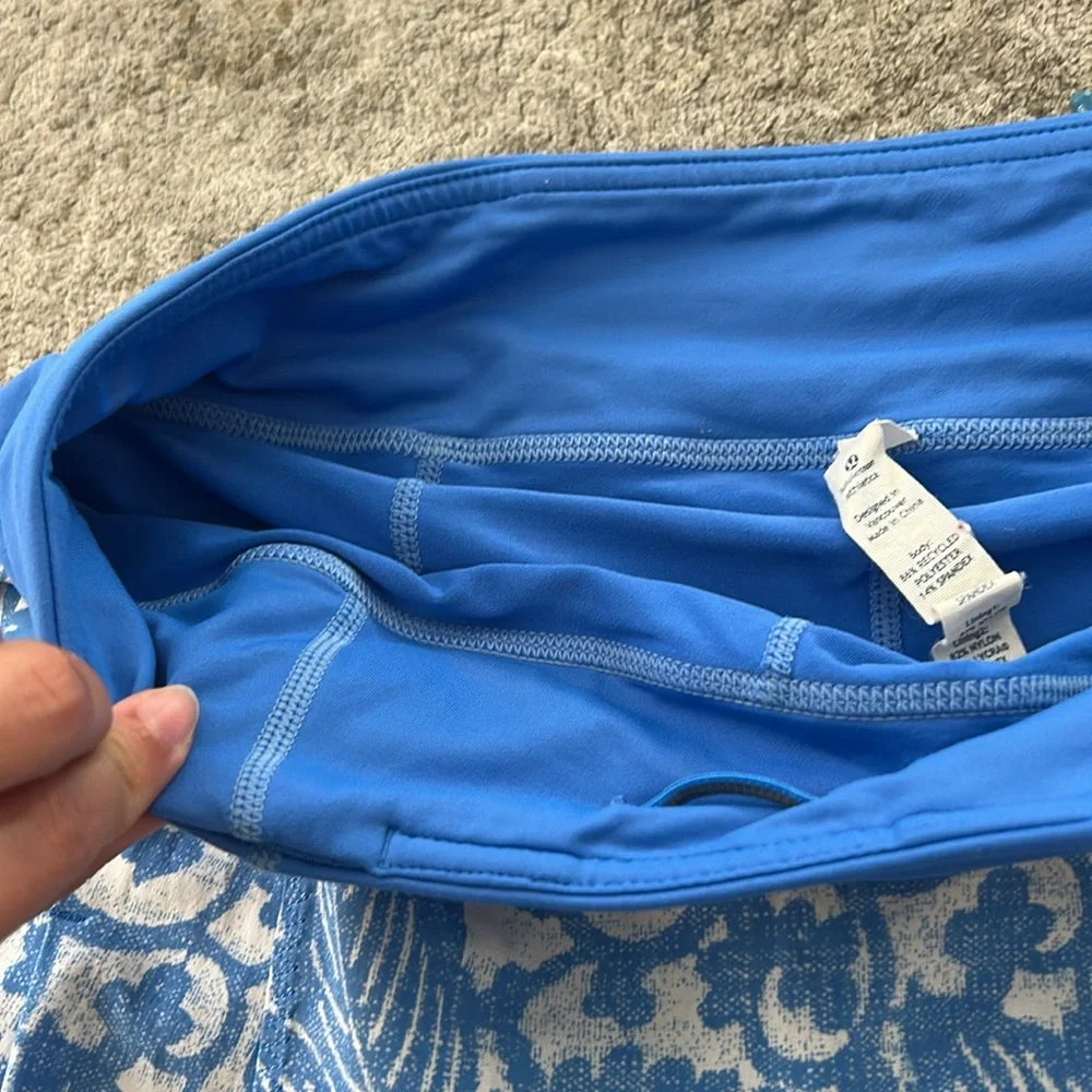 lululemon athletica lululemon size