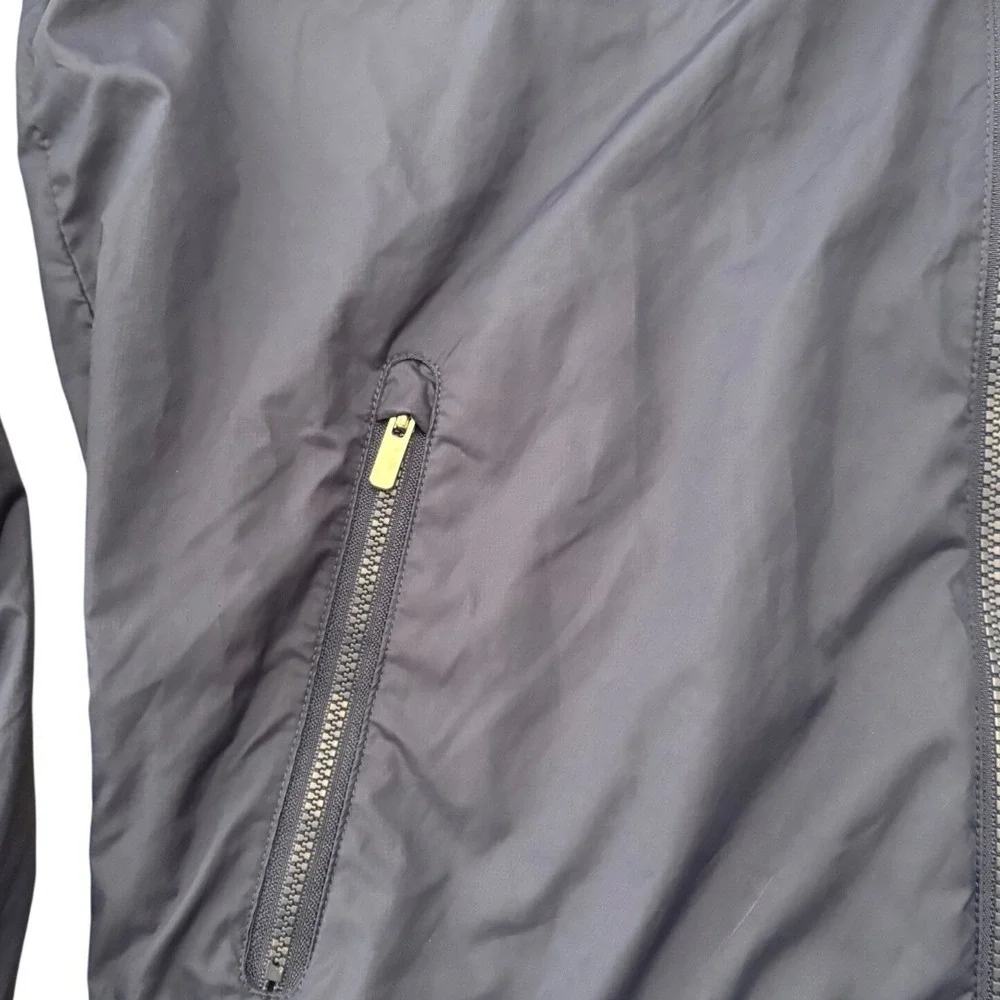 Nike sportswear windrunner