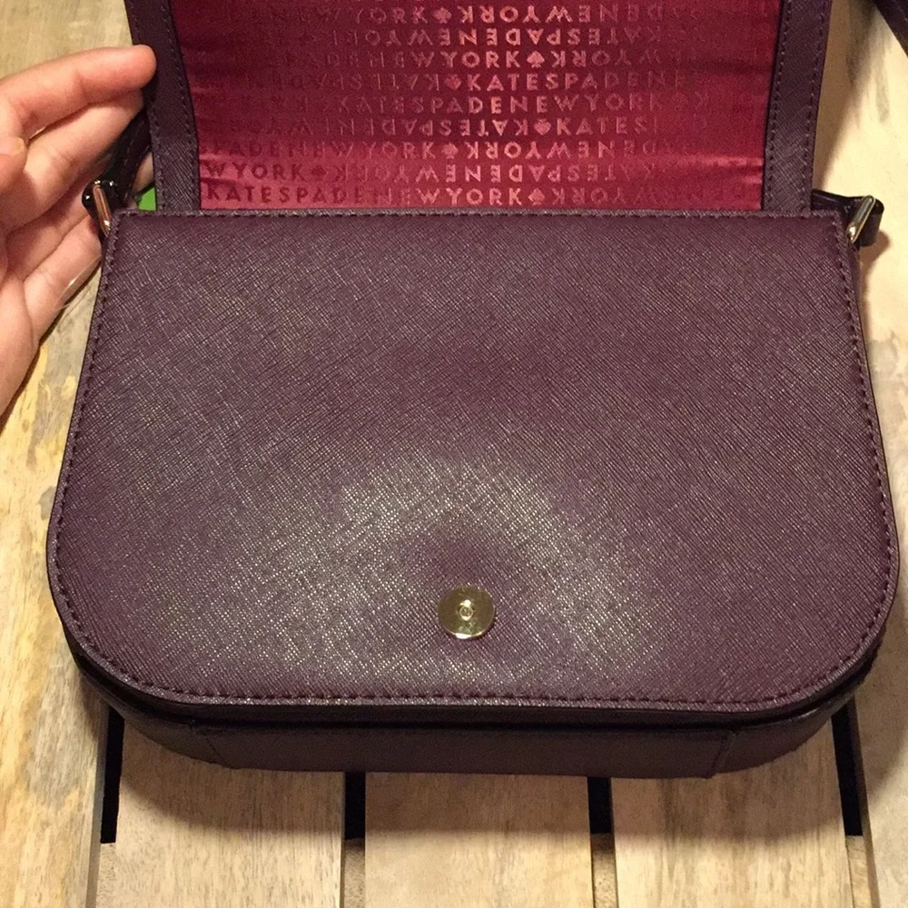 kate spade plaque clean