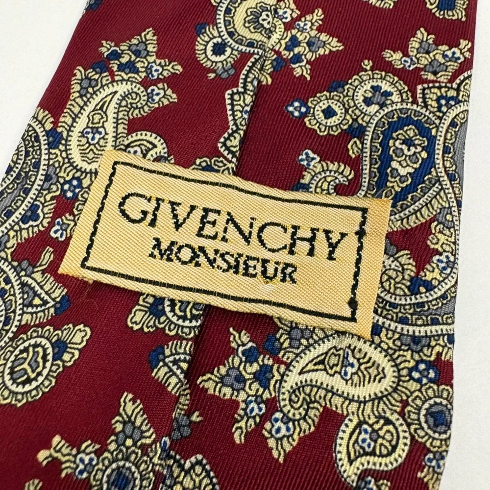 Givenchy features makes blue