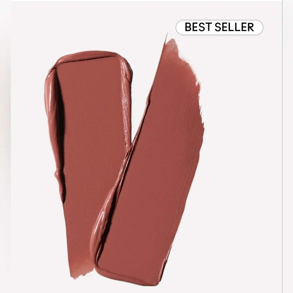 MAC Cosmetics silky matte