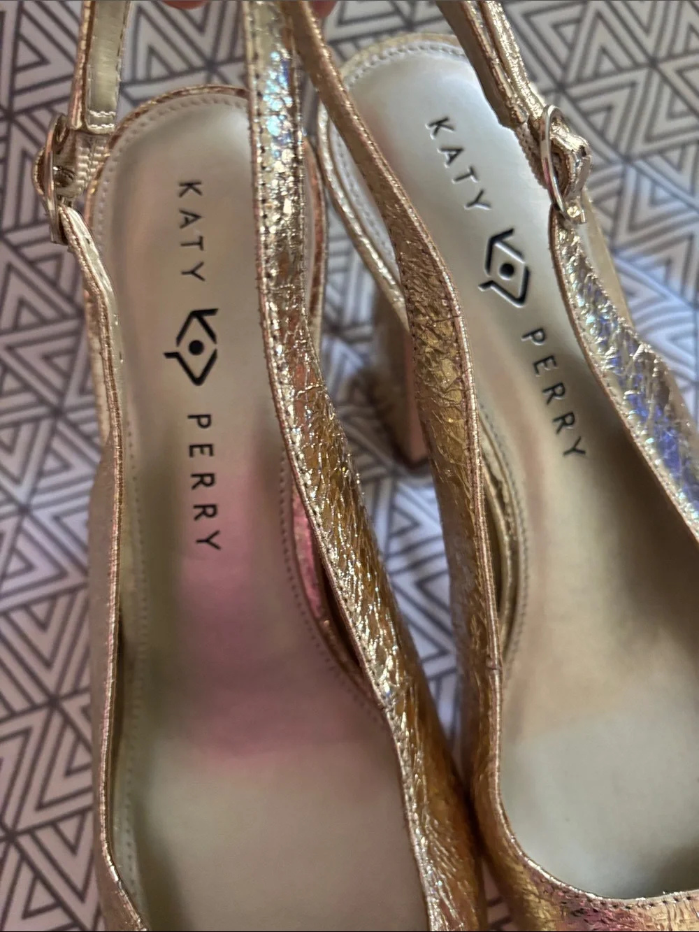 Katy Perry Collections elegant gold