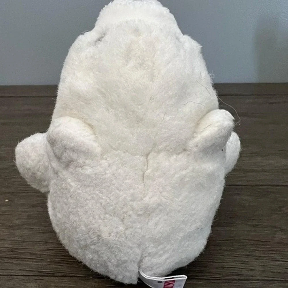 The Unbranded Brand gund vintage