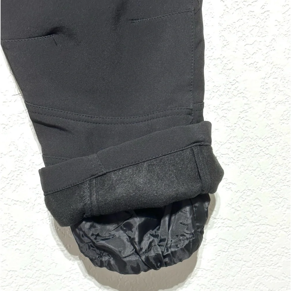 Magellan Outdoors Youth Snow Pants Ski Pants– Size M (8) – Black – Like New