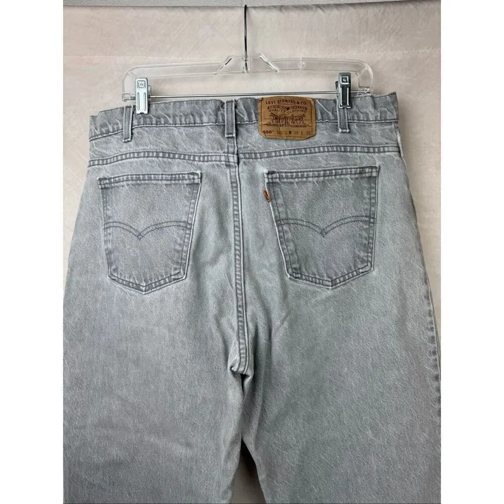 Levis orange date tag