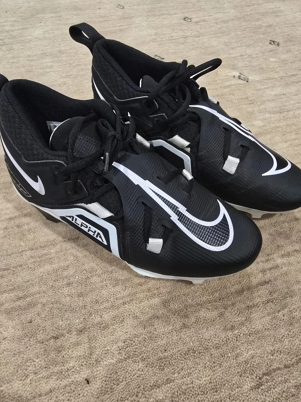 Nike youth athletic