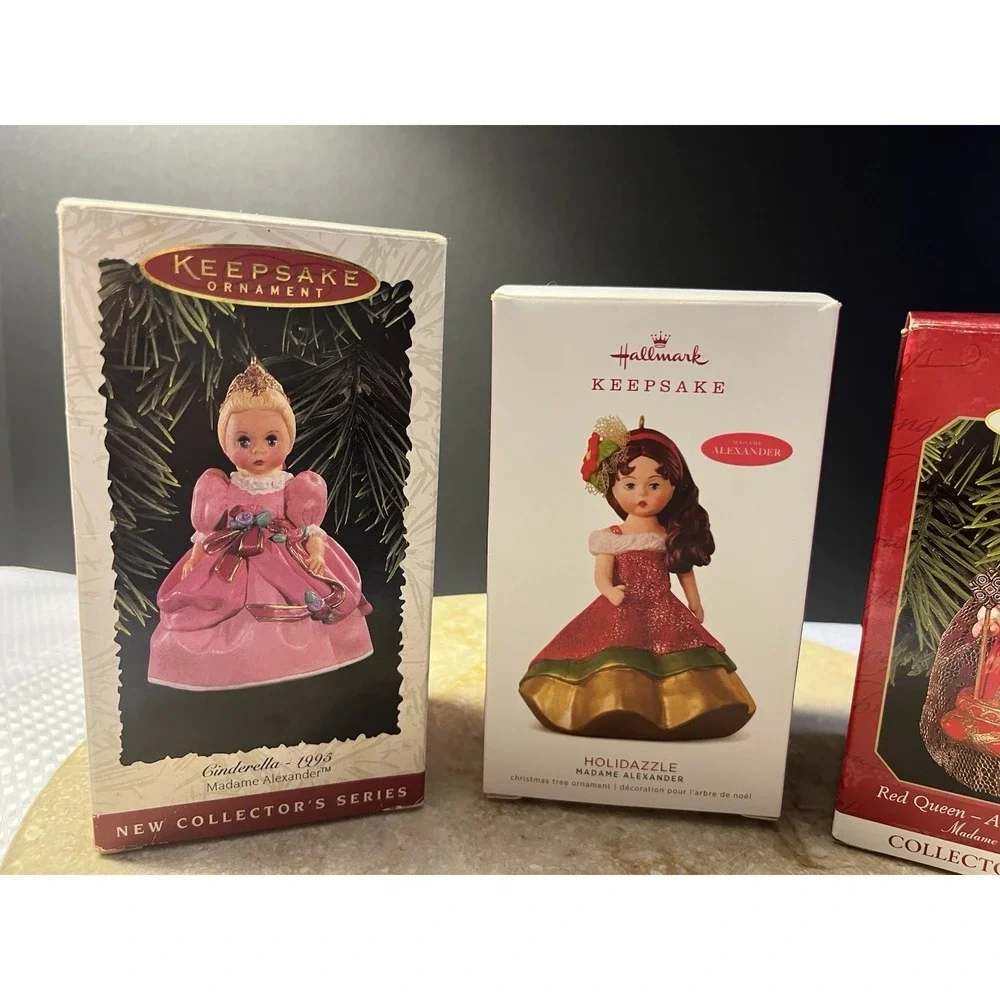 3 Hallmark Keepsake Madame Alexander Dolls Red Queen, Cinderella & Hollidazzle
