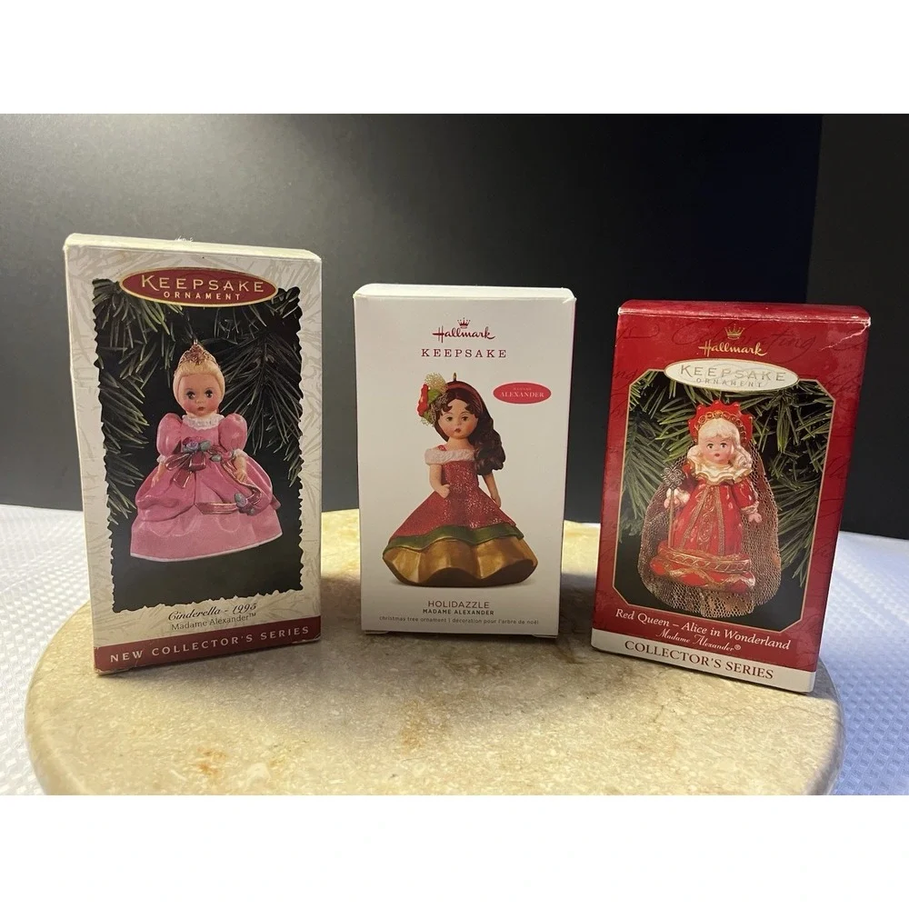 3 Hallmark Keepsake Madame Alexander Dolls Red Queen, Cinderella & Hollidazzle