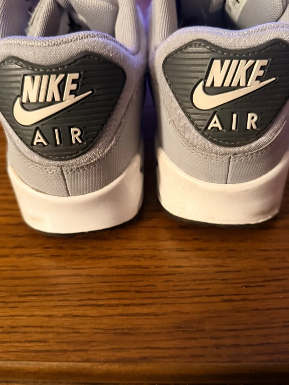 Nike model air