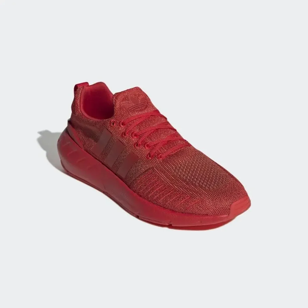 adidas 🔥 swift