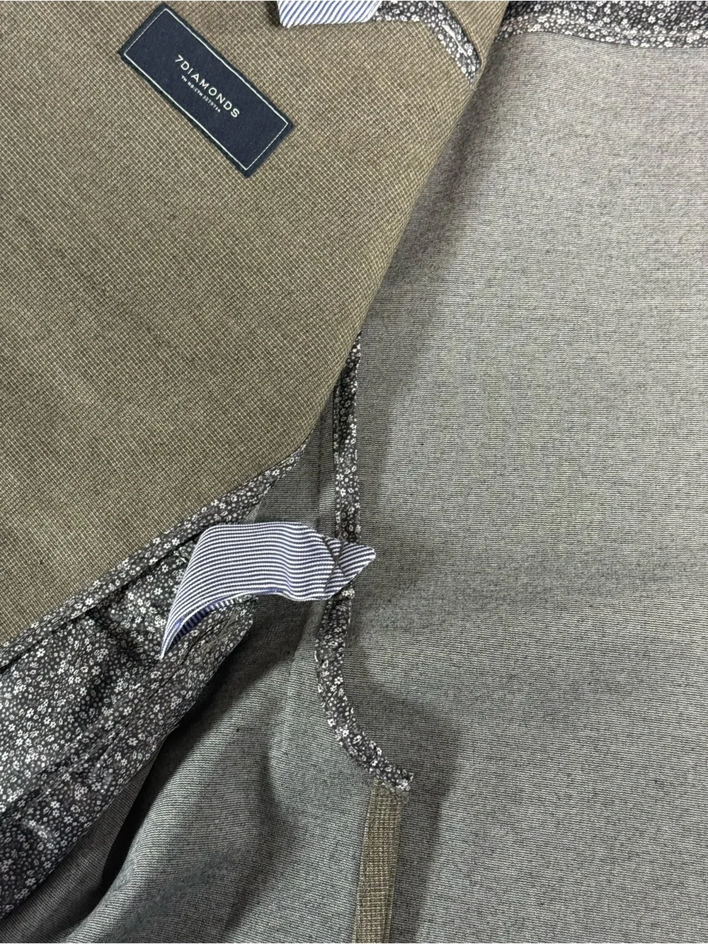 7 Diamonds brand new