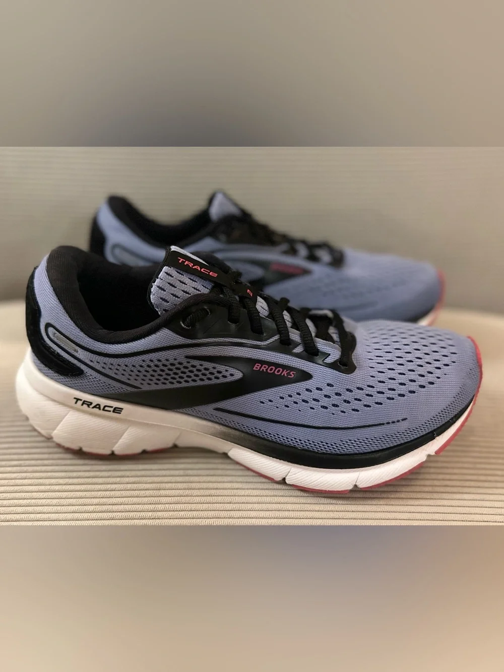 Brooks breathable lavender